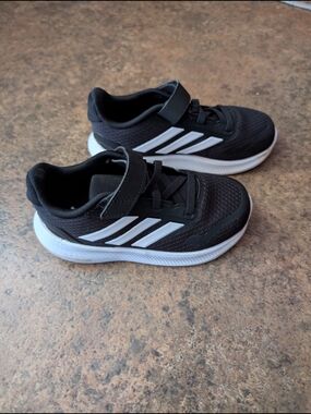 Adidas Runfalcon 5 Shoes Kids Sz 9k